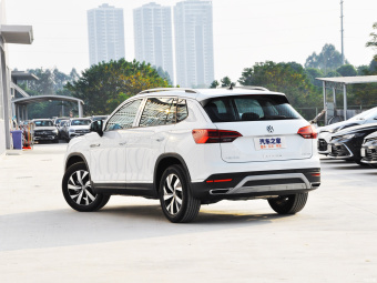 VW Tayron Deluxe Smart Connect 330TSI